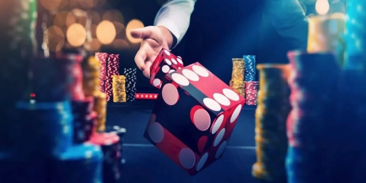 Virtual Vegas: Rolling the Digital Dice with Online Casinos